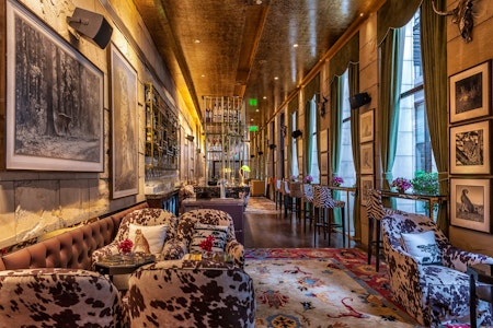 safari lounge at the lodhi delhi