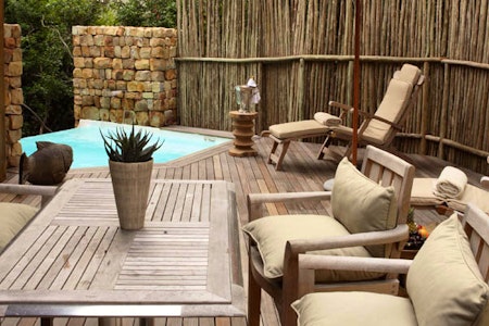 Villa deck at Tsala Treetop Lodge, Plettenberg bay